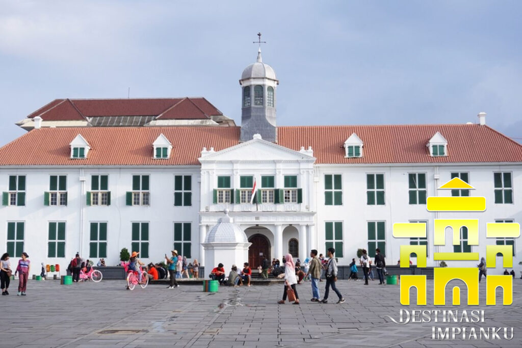 Wisata Kota Tua Jakarta: Napak Tilas Sejarah Kolonial
